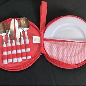 NWOT: Sunnylife Red and White Portable Dining Set